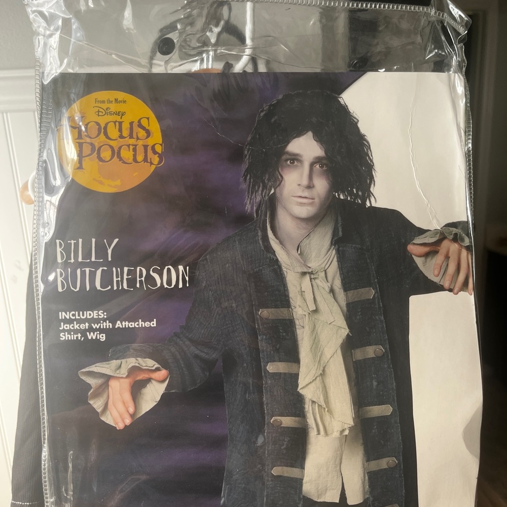 Disney Hocus Pocus Billy Butcherson Costume - Black and Cream